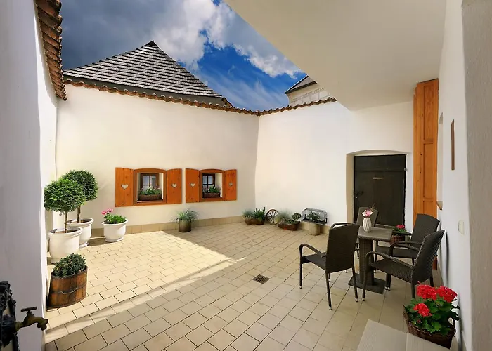 城堡景观公寓 公寓 *